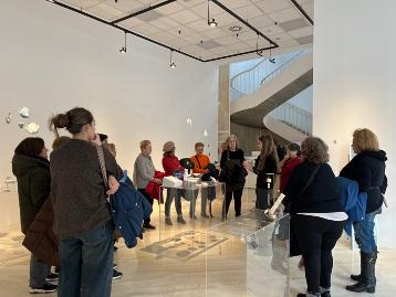 Visita del Centro de mayores de Islas Filipinas